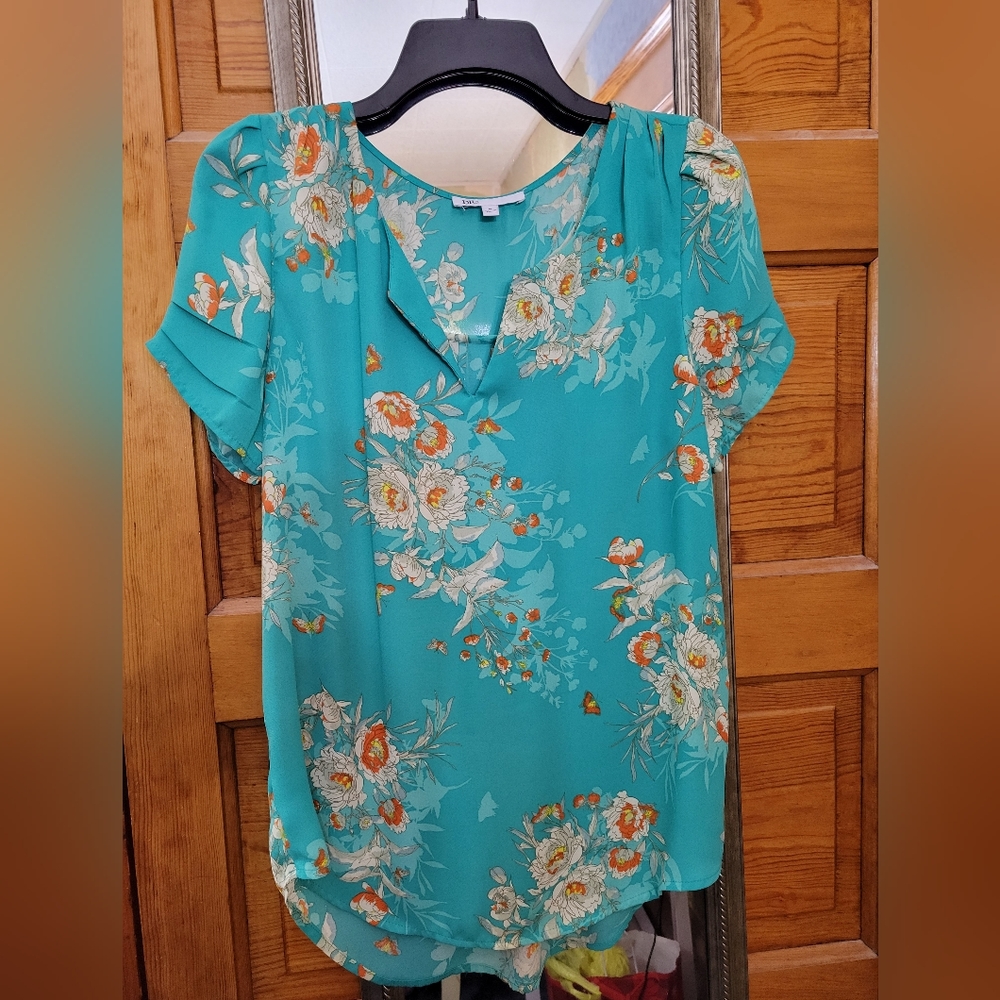 Women's floral blouse